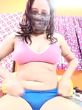Snapshot of Hotpuja25 chatting on April 2026 04:40:01 AM Hotpuja25 online show from April 2026 04:40:01 AM