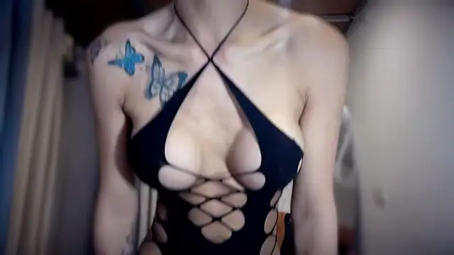 Snapshot of Angelfabxx chatting on February 2026 10:00:02 AM Angelfabxx online show from February 2026 10:00:02 AM