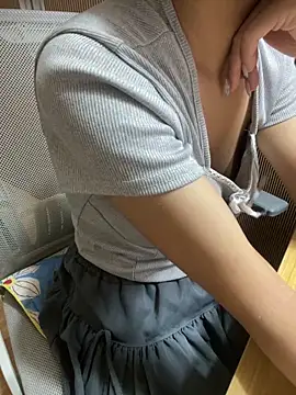 Mina048 online show from May 2026 07:25:01 AM