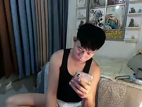 Snapshot of xshyboyx chatting on January 2026 02:54:02 PM xshyboyx online show from January 2026 02:54:02 PM