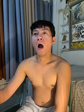 Snapshot of xshyboyx chatting on February 2026 11:30:02 AM xshyboyx online show from February 2026 11:30:02 AM