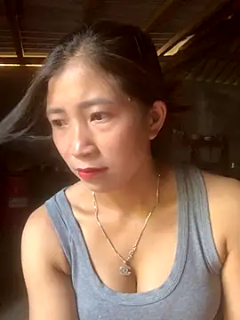 ThiHa003 online show from September 2025 09:53:01 AM