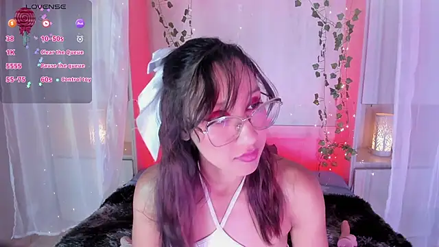 Snapshot of CamiGox chatting on February 2026 03:58:02 AM CamiGox online show from February 2026 03:58:02 AM