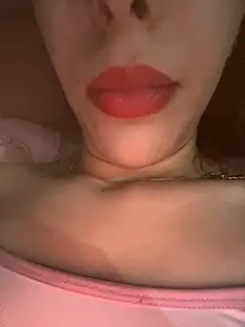 Mimisixo online show from October 2025 10:51:02 PM