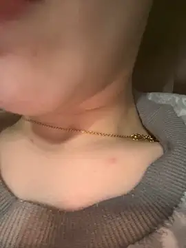 Snapshot of Mimisixo chatting on March 2026 12:37:01 AM Mimisixo online show from March 2026 12:37:01 AM