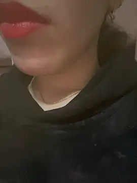 Snapshot of Mimisixo chatting on March 2026 12:47:02 AM Mimisixo online show from March 2026 12:47:02 AM