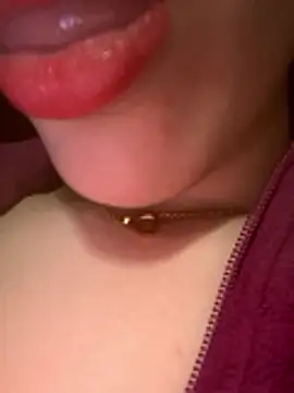 Snapshot of Mimisixo chatting on March 2026 12:26:01 AM Mimisixo online show from March 2026 12:26:01 AM