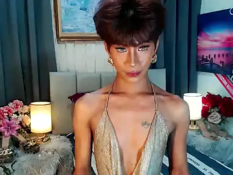 sassylatina online show from October 2025 01:52:02 PM