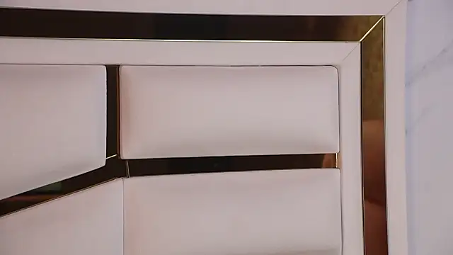 ambar rosse25 online show from March 2026 11:36:01 AM