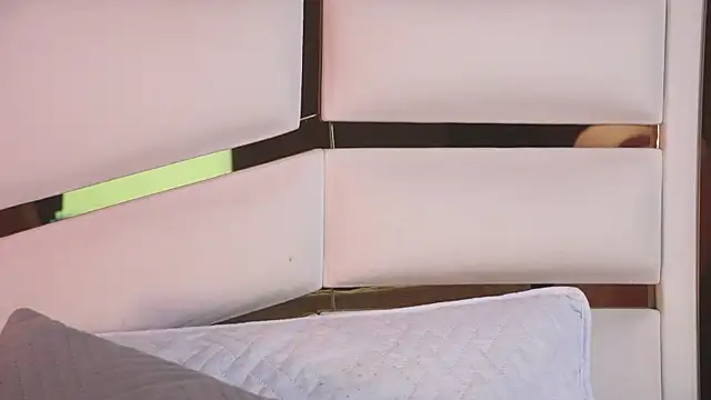 ambar rosse25 online show from March 2026 11:35:01 AM