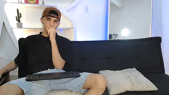 RED EMPIRE online show from October 2025 01:28:01 AM