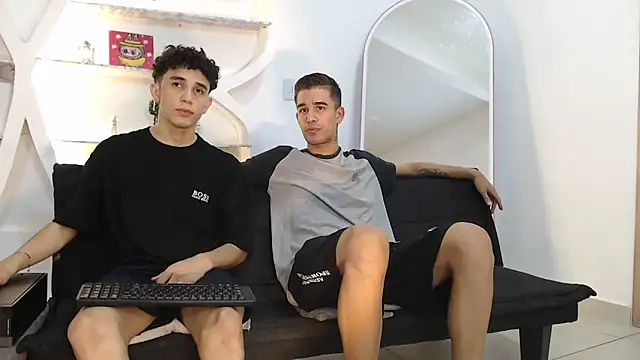 RED EMPIRE online show from November 2025 01:40:02 AM