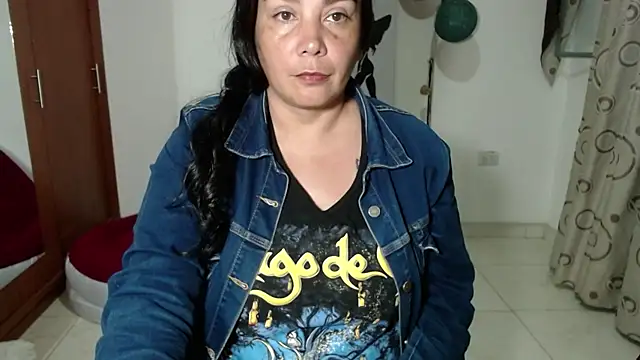 Vivian milf paint online show from September 2025 03:06:01 AM