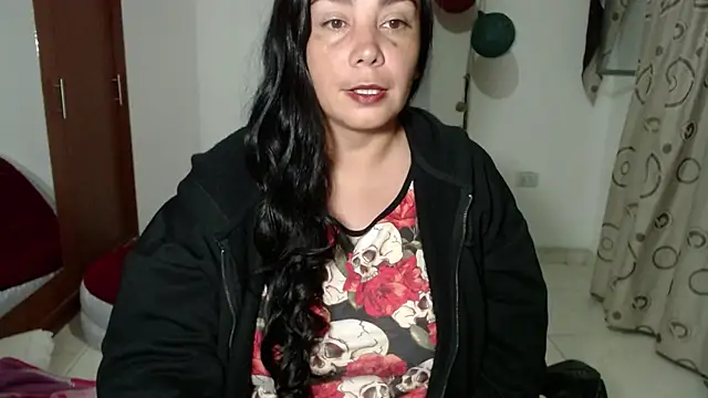 Vivian milf paint online show from September 2025 03:17:02 AM