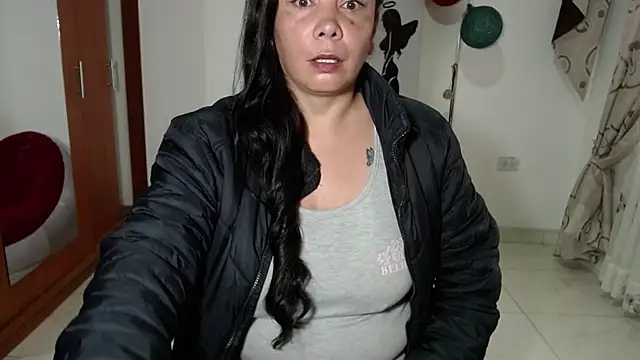 Vivian milf paint online show from November 2025 11:21:01 AM