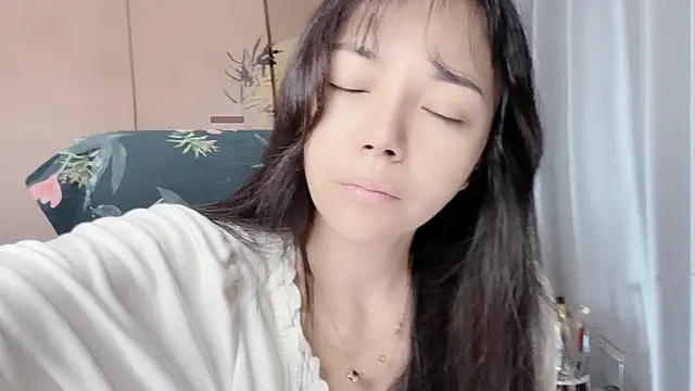 Snapshot of xinxin520-baby chatting on September 2025 10:57:01 PM xinxin520-baby online show from September 2025 10:57:01 PM