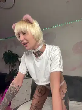 Lets Fun online show from September 2025 10:00:01 PM