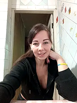 Snapshot of Adeline3302 chatting on October 2025 01:57:02 PM Adeline3302 online show from October 2025 01:57:02 PM