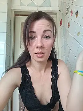 Adeline3302 online show from May 2026 05:58:02 AM