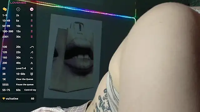 Snapshot of PieraMarch chatting on December 2025 07:53:02 PM PieraMarch online show from December 2025 07:53:02 PM