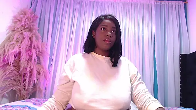 Snapshot of Alhana-miller chatting on October 2025 11:32:02 AM Alhana-miller online show from October 2025 11:32:02 AM