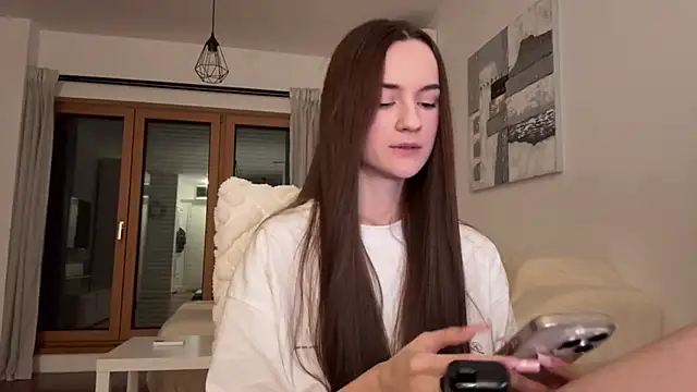 Snapshot of TenDouble chatting on March 2026 11:45:01 PM TenDouble online show from March 2026 11:45:01 PM