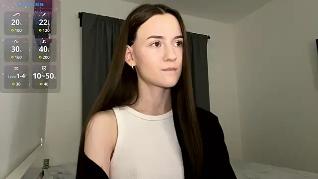 Snapshot of TenDouble chatting on April 2026 06:05:01 PM TenDouble online show from April 2026 06:05:01 PM