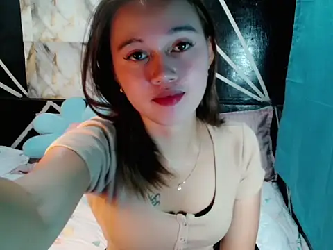 urgirl mikah online show from December 2025 05:17:02 AM