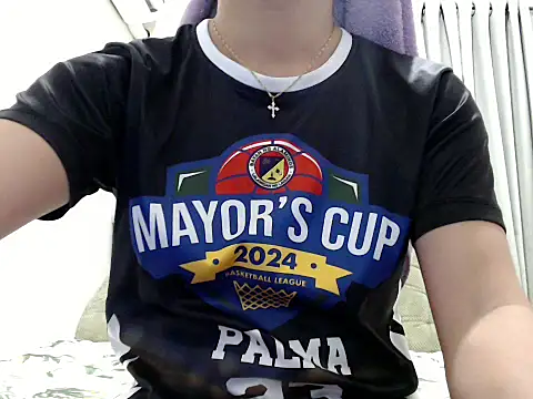 Snapshot of PrettyBlythes_TS chatting on November 2025 09:30:02 AM PrettyBlythes TS online show from November 2025 09:30:02 AM