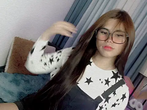 Snapshot of PrettyBlythes_TS chatting on March 2026 01:39:01 PM PrettyBlythes TS online show from March 2026 01:39:01 PM