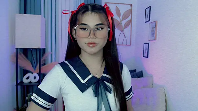 Snapshot of PrettyBlythes_TS chatting on April 2026 10:38:02 AM PrettyBlythes TS online show from April 2026 10:38:02 AM