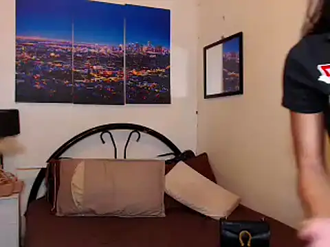 DAYANARAHFOX online show from September 2025 09:10:02 AM