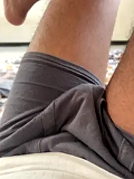 Snapshot of shreyas79 chatting on December 2025 09:37:01 AM shreyas79 online show from December 2025 09:37:01 AM