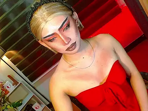 Snapshot of Queen_yasii_88 chatting on March 2026 03:27:01 PM Queen yasii 88 online show from March 2026 03:27:01 PM