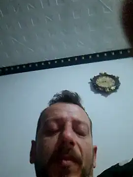 raducori online show from March 2026 11:00:02 PM