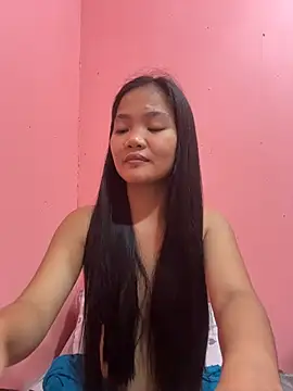 Snapshot of princess_janine chatting on December 2025 04:37:02 PM princess janine online show from December 2025 04:37:02 PM