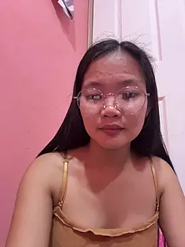 Snapshot of princess_janine chatting on January 2026 02:28:01 AM princess janine online show from January 2026 02:28:01 AM