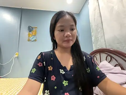 Snapshot of princess_janine chatting on February 2026 07:26:01 AM princess janine online show from February 2026 07:26:01 AM