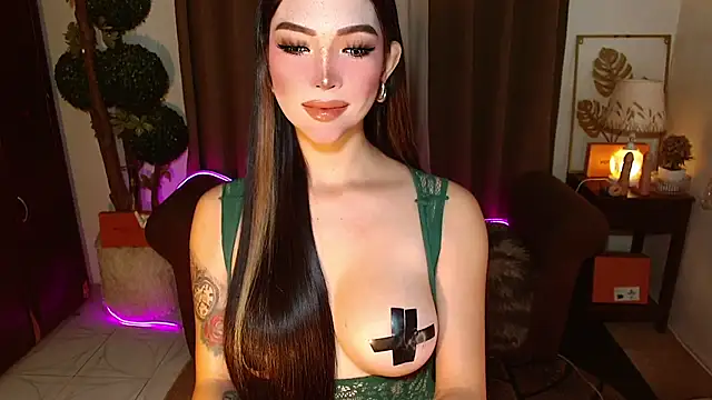 Snapshot of MouthWatering_Ayesha chatting on February 2026 08:37:01 AM MouthWatering Ayesha online show from February 2026 08:37:01 AM