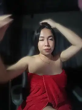 Snapshot of NicoleRoseTS chatting on April 2026 02:28:01 PM NicoleRoseTS online show from April 2026 02:28:01 PM