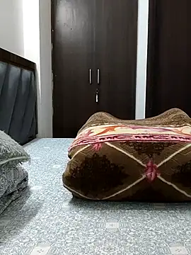 Snapshot of sweetpj chatting on October 2025 05:44:02 PM sweetpj online show from October 2025 05:44:02 PM