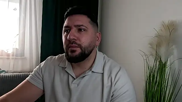 Gold Alpha Boy online show from February 2026 11:31:02 AM