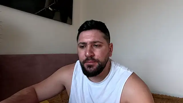 Gold Alpha Boy online show from March 2026 12:24:02 PM