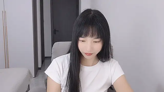 Snapshot of Lisa-3333 chatting on September 2025 03:01:02 PM Lisa-3333 online show from September 2025 03:01:02 PM