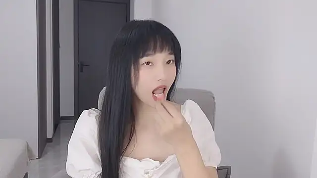 Snapshot of Lisa-3333 chatting on September 2025 01:55:02 PM Lisa-3333 online show from September 2025 01:55:02 PM