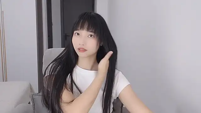 Snapshot of Lisa-3333 chatting on September 2025 02:27:02 PM Lisa-3333 online show from September 2025 02:27:02 PM