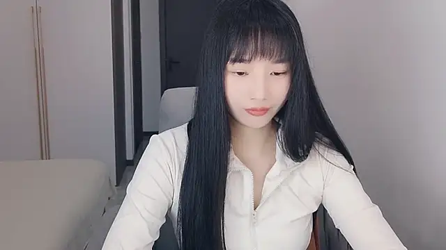 Lisa-3333 online show from March 2026 10:18:01 AM
