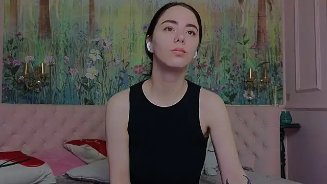 IvoryWood  online show from May 2026 06:27:01 PM