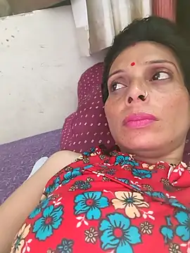 ISHANI-SINGH online show from September 2025 01:45:01 PM