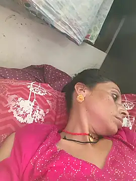 ISHANI-SINGH online show from October 2025 03:24:02 PM